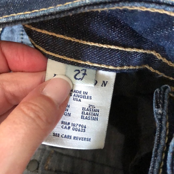 Hudson jeans size 27 slight flare bottom - Picture 7 of 8